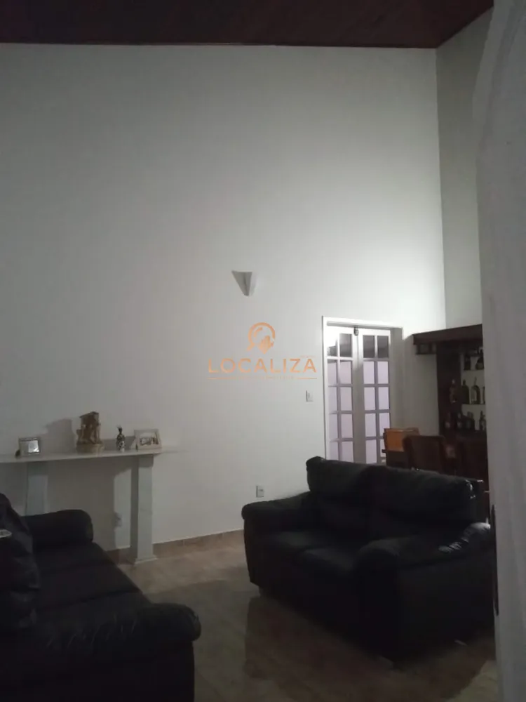 Casa, 4 quartos, 180 m² - Foto 4