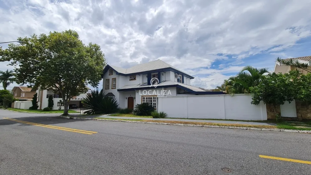 Casa, 4 quartos, 320 m² - Foto 1