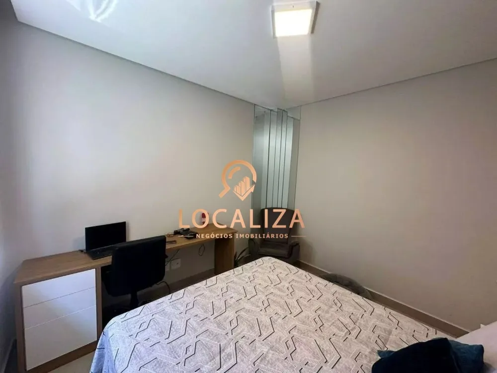 Casa, 5 quartos, 326 m² - Foto 2