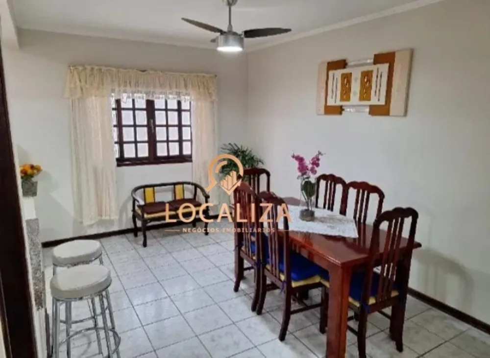 Casa, 3 quartos, 187 m² - Foto 3