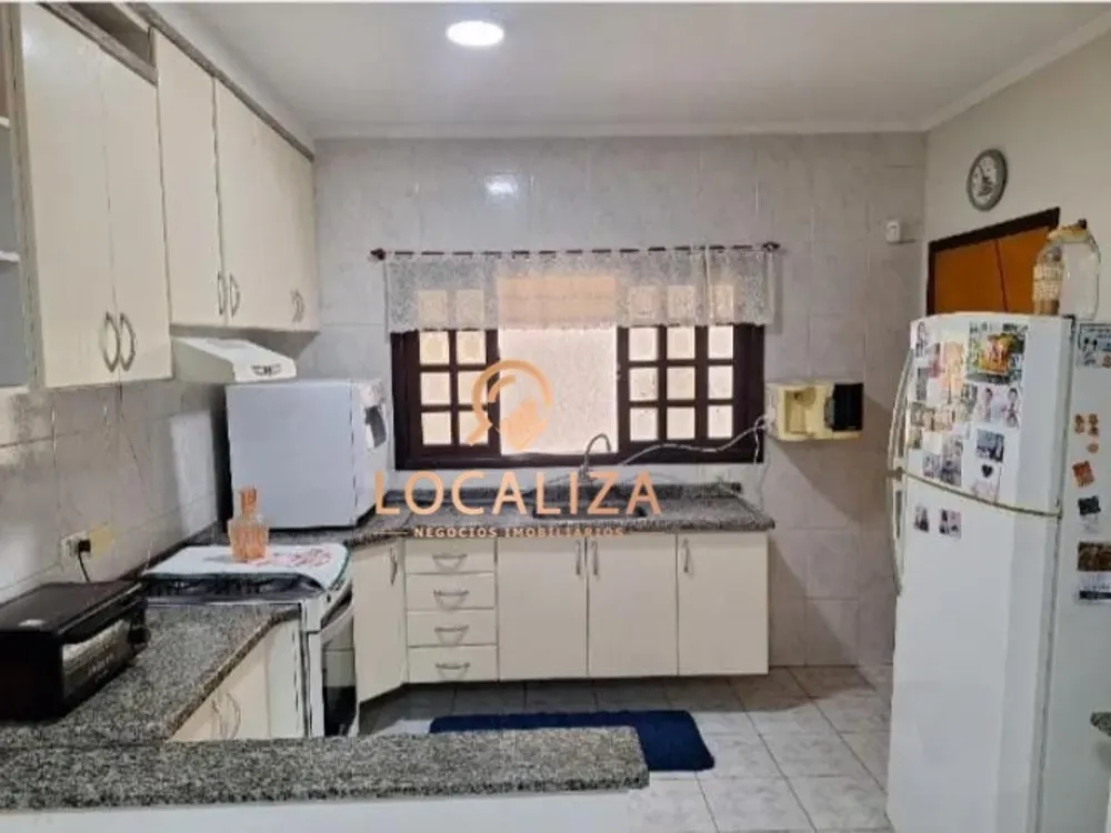 Casa, 3 quartos, 187 m² - Foto 4