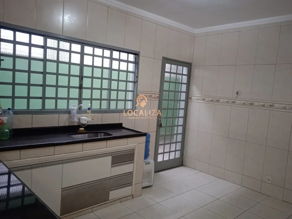 Casa, 3 quartos - Foto 4