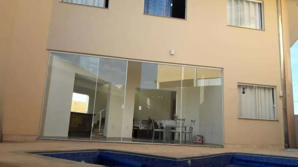 Casa, 4 quartos, 240 m² - Foto 3