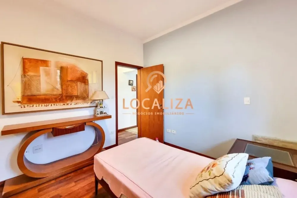 Casa, 3 quartos, 240 m² - Foto 2