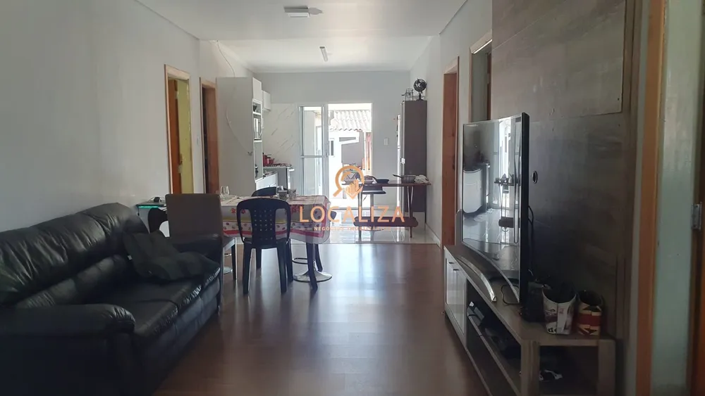 Casa, 3 quartos - Foto 1