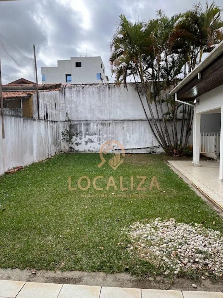 Casa, 3 quartos, 400 m² - Foto 2