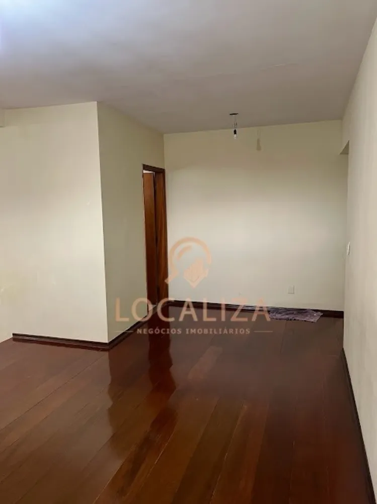 Casa, 3 quartos, 400 m² - Foto 1