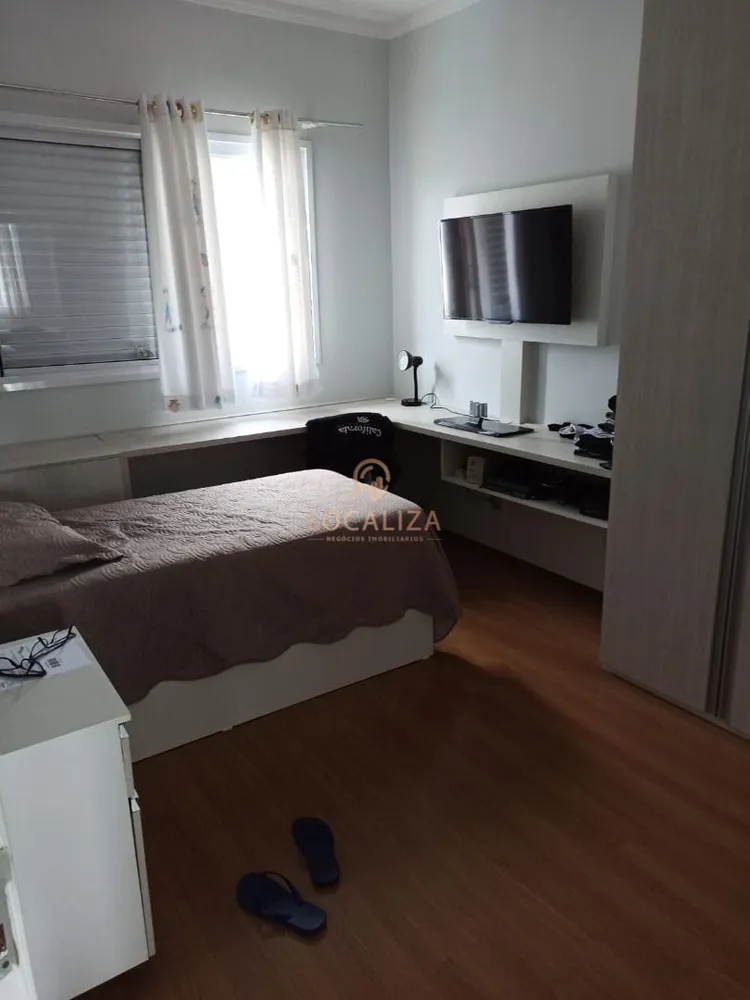 Casa, 4 quartos, 260 m² - Foto 2