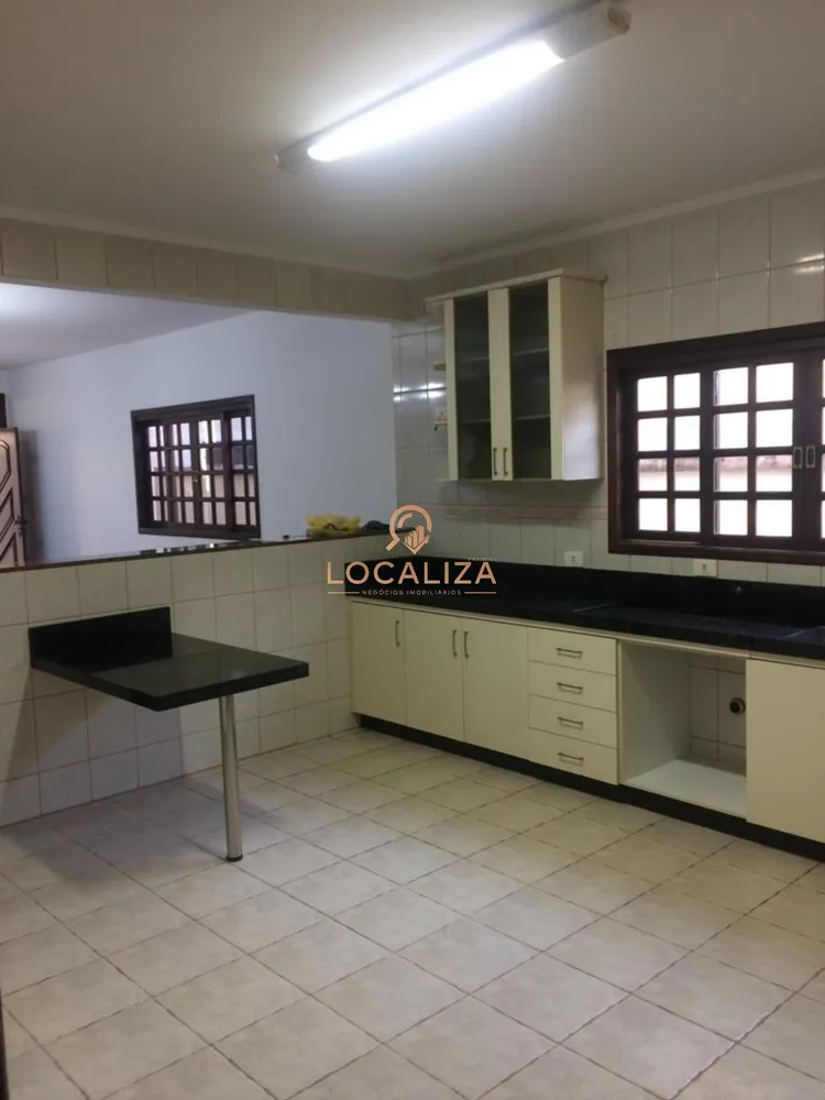 Casa, 3 quartos, 220 m² - Foto 11