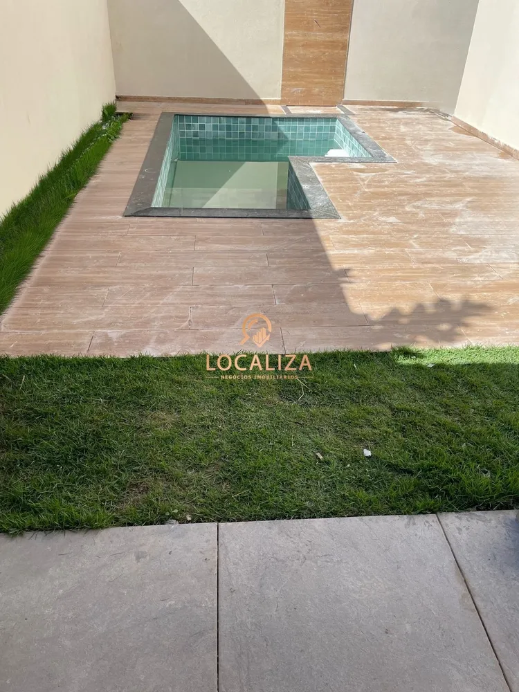 Casa, 4 quartos, 180 m² - Foto 1