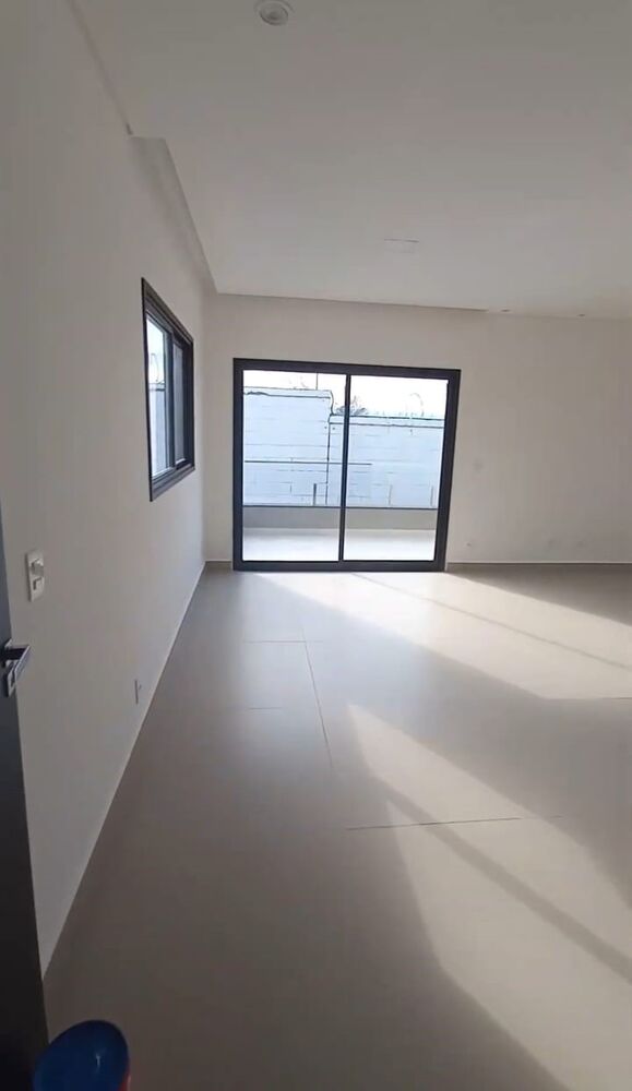 Casa, 3 quartos, 220 m² - Foto 2