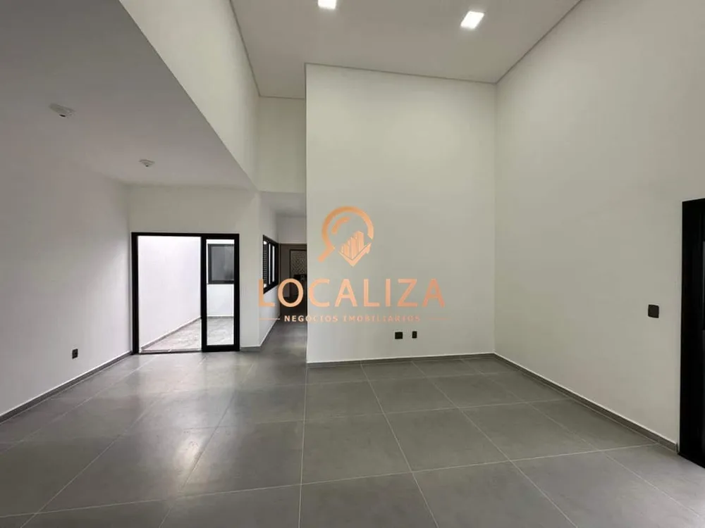 Casa, 3 quartos, 212 m² - Foto 2