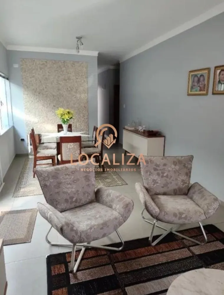 Casa, 3 quartos, 180 m² - Foto 1