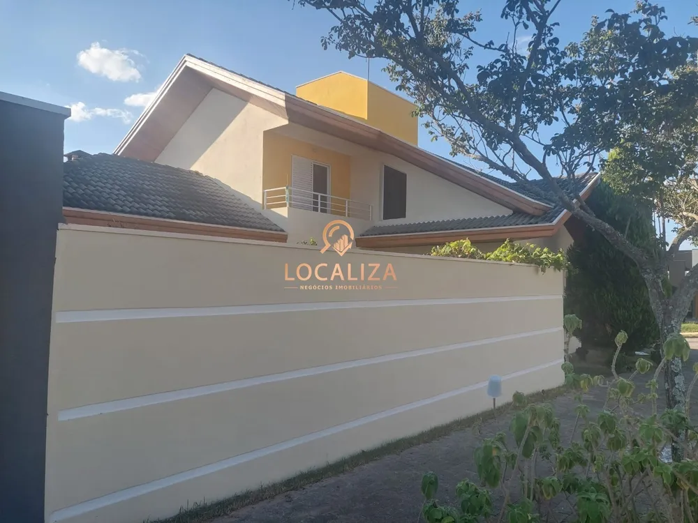 Casa, 3 quartos, 216 m² - Foto 4