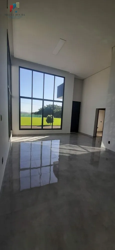 Apartamento, 3 quartos, 203 m² - Foto 1