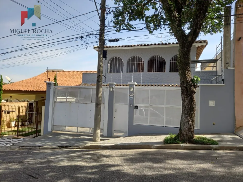 Sobrado, 3 quartos, 407 m² - Foto 1