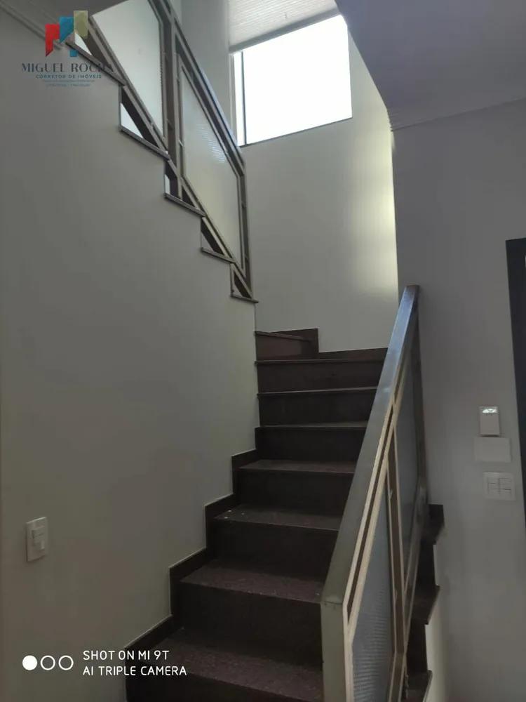 Sobrado, 3 quartos, 344 m² - Foto 8