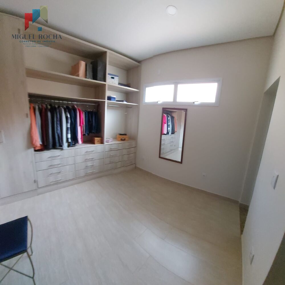 Casa, 2 quartos, 246 m² - Foto 4