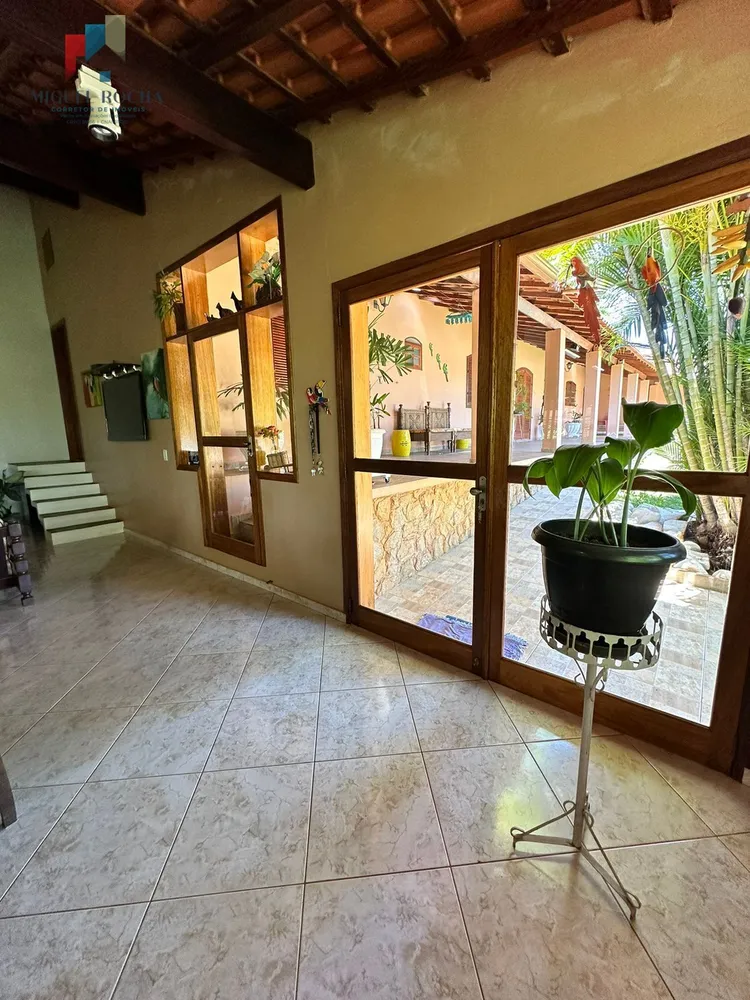 Chácara, 3 quartos, 2000 m² - Foto 2