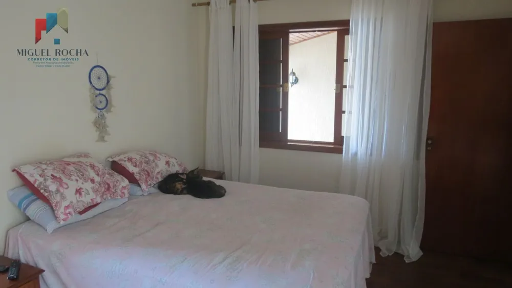 Casa, 3 quartos, 235 m² - Foto 10