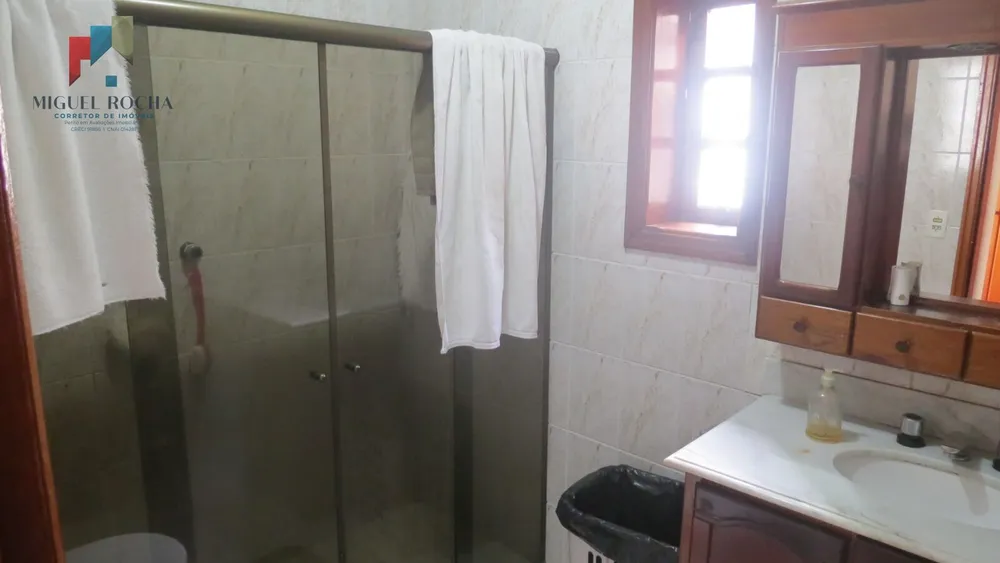 Casa, 3 quartos, 235 m² - Foto 11