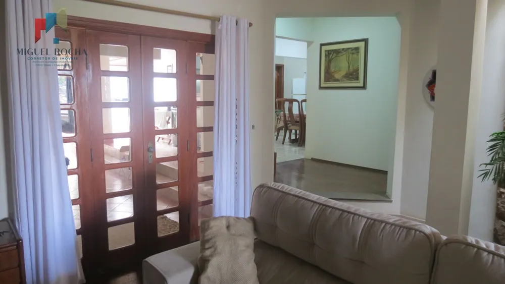 Casa, 3 quartos, 235 m² - Foto 5