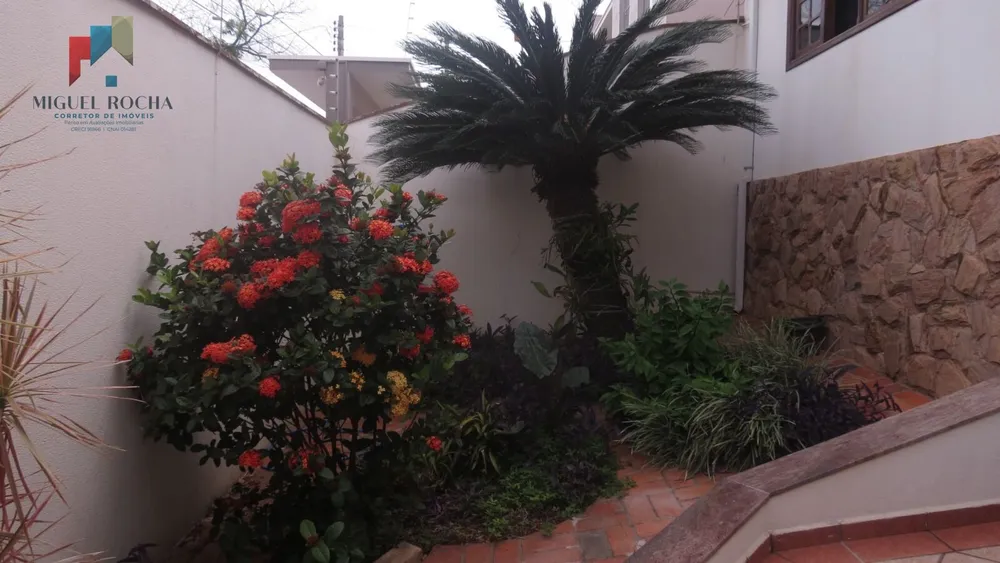 Casa, 3 quartos, 235 m² - Foto 3