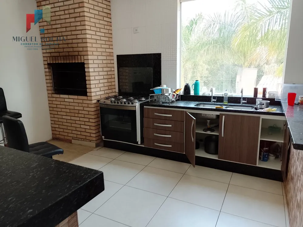 Chácara, 4 quartos, 2500 m² - Foto 11
