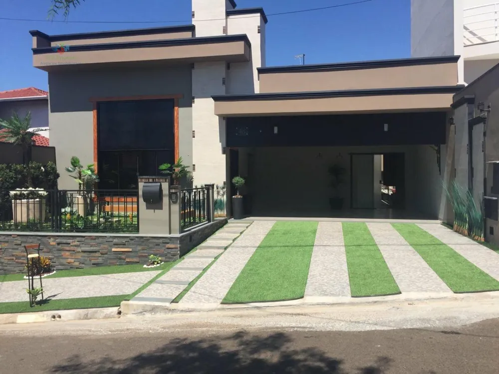 Casa, 4 quartos, 228 m² - Foto 1