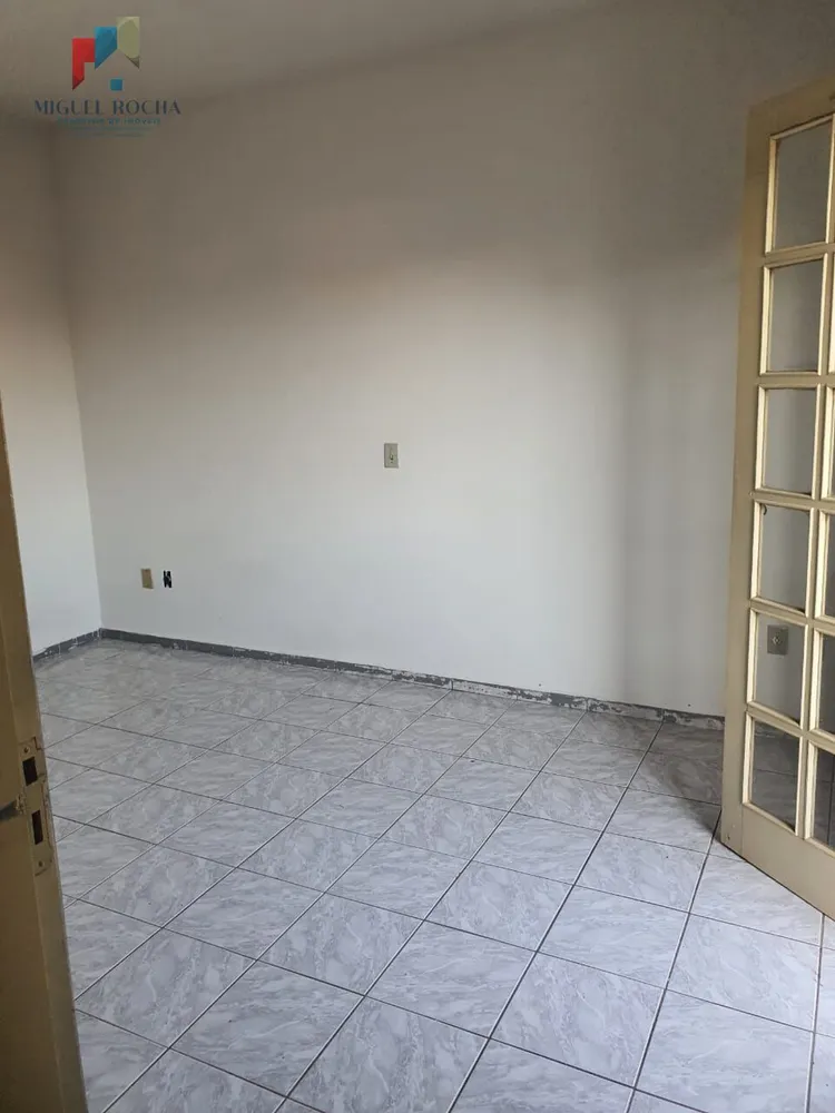 Casa, 4 quartos, 180 m² - Foto 10