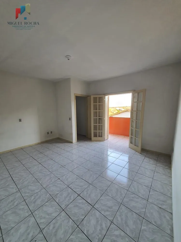 Casa, 4 quartos, 180 m² - Foto 9