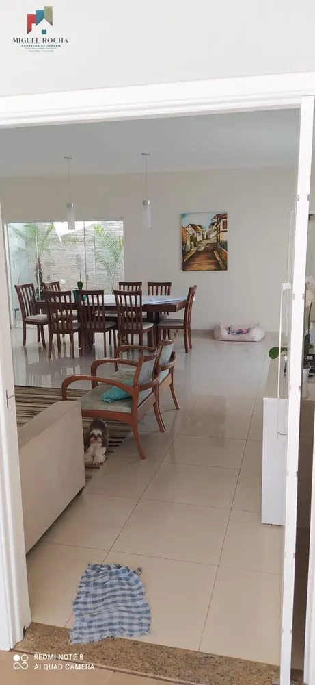 Casa, 3 quartos, 360 m² - Foto 4