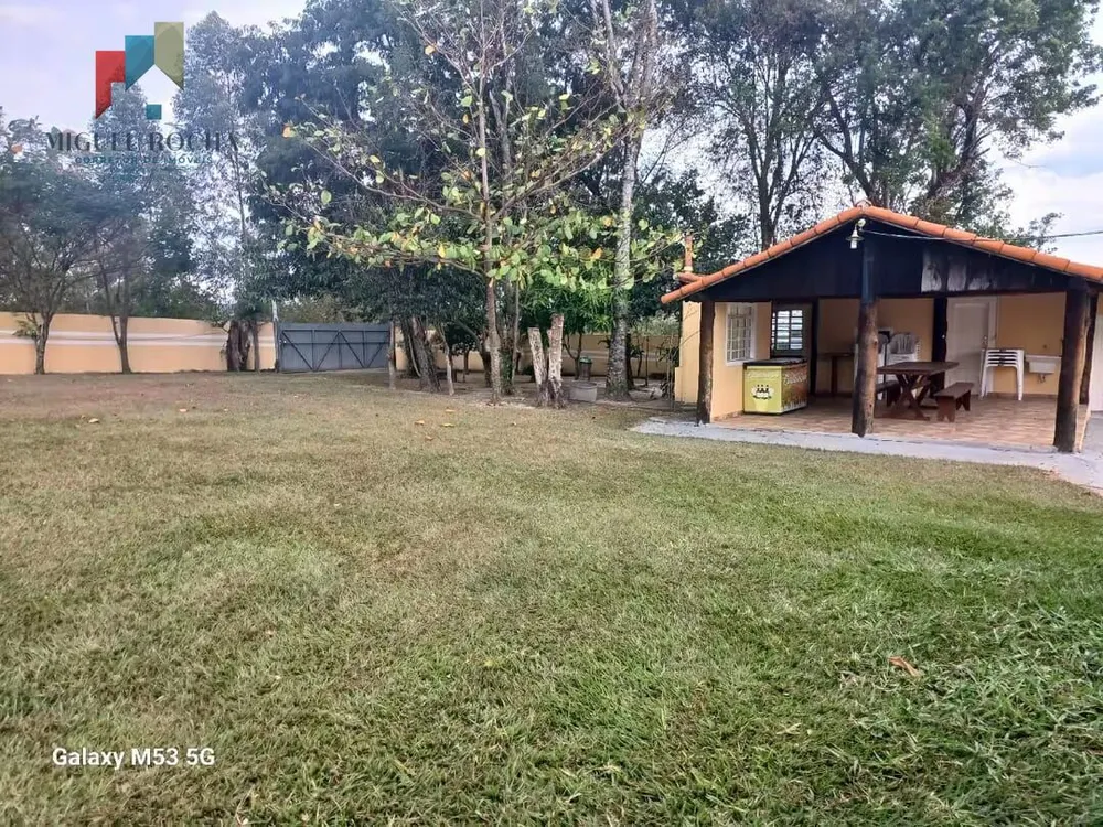 Chácara, 2 quartos, 900 m² - Foto 1