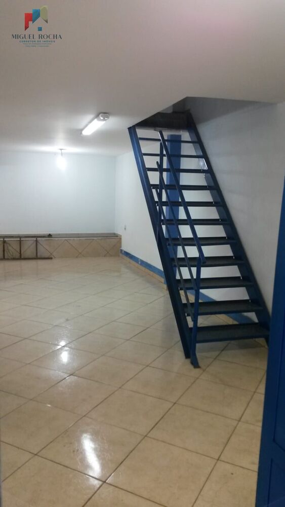 Prédio Inteiro para alugar com 1 quarto, 325m² - Foto 1