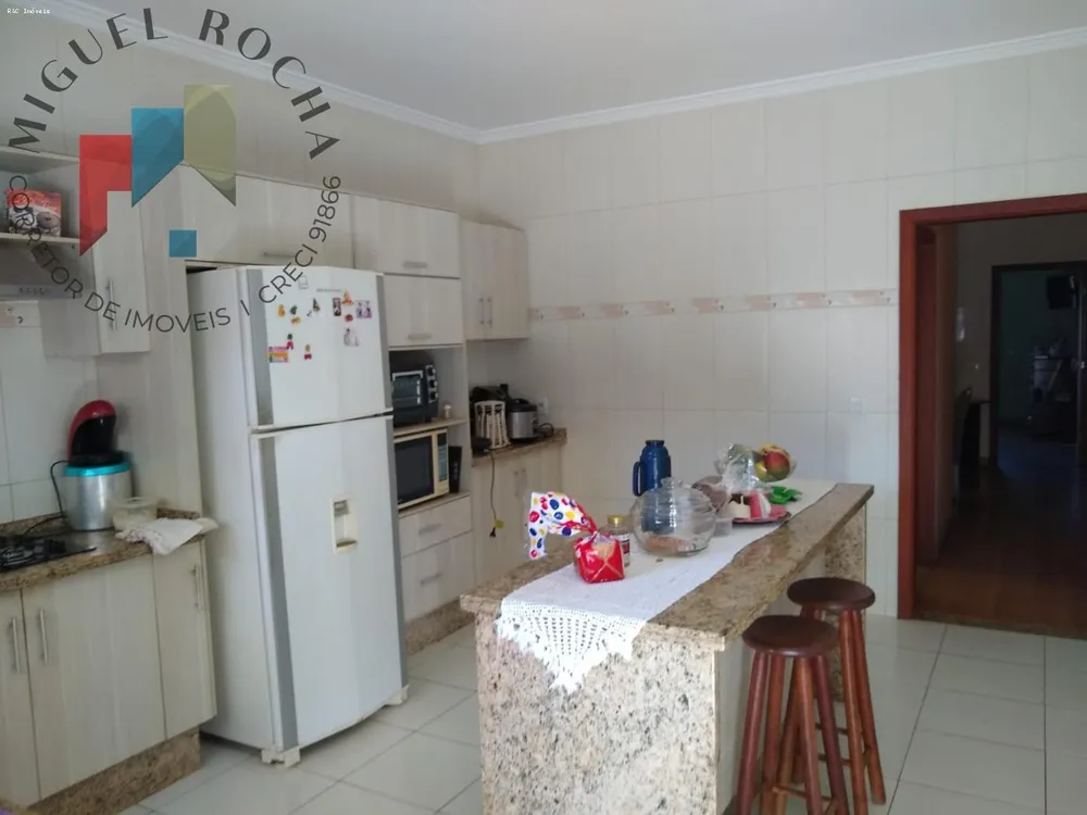 Sobrado, 3 quartos, 269 m² - Foto 5