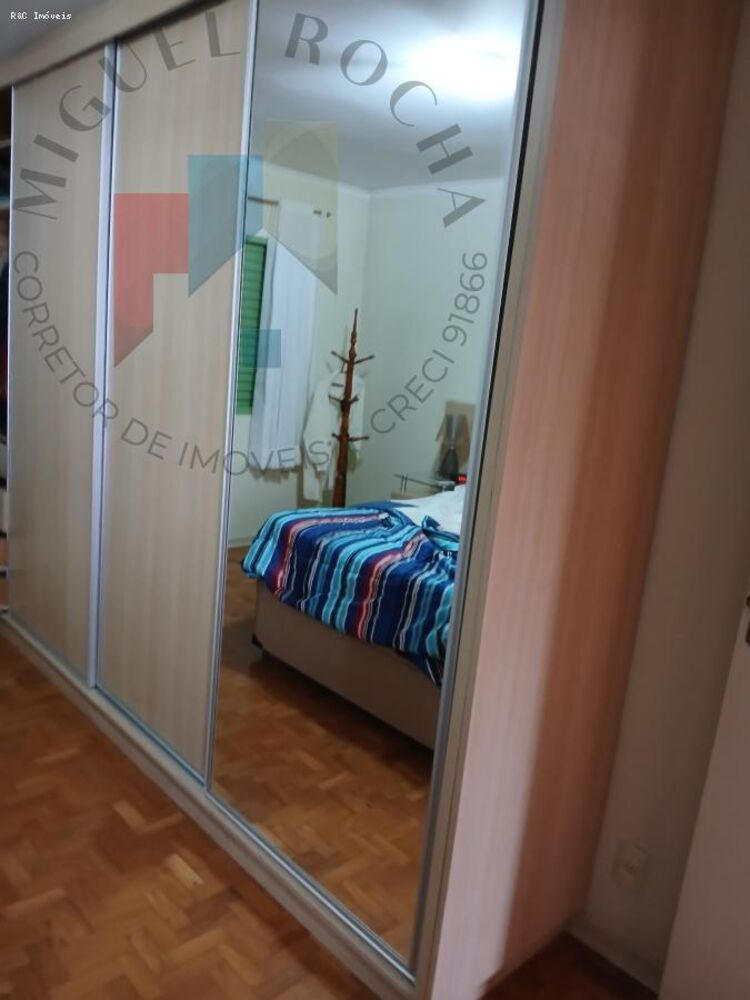 Sobrado para alugar com 3 quartos, 192m² - Foto 24