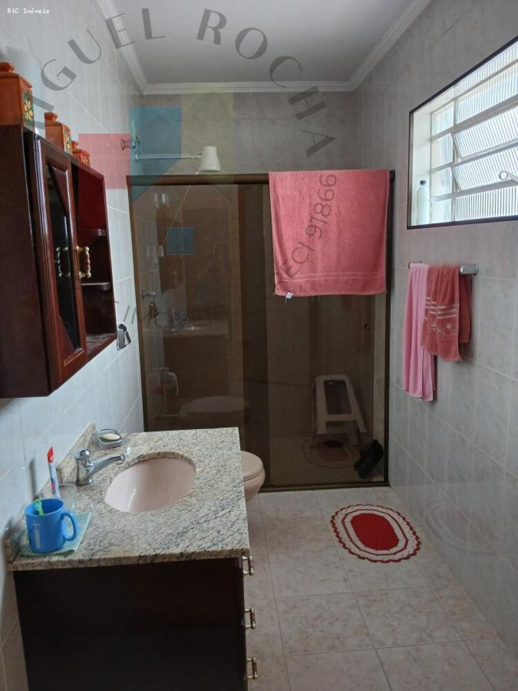 Sobrado para alugar com 3 quartos, 192m² - Foto 10