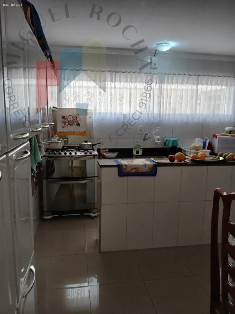 Sobrado, 3 quartos, 192 m² - Foto 24