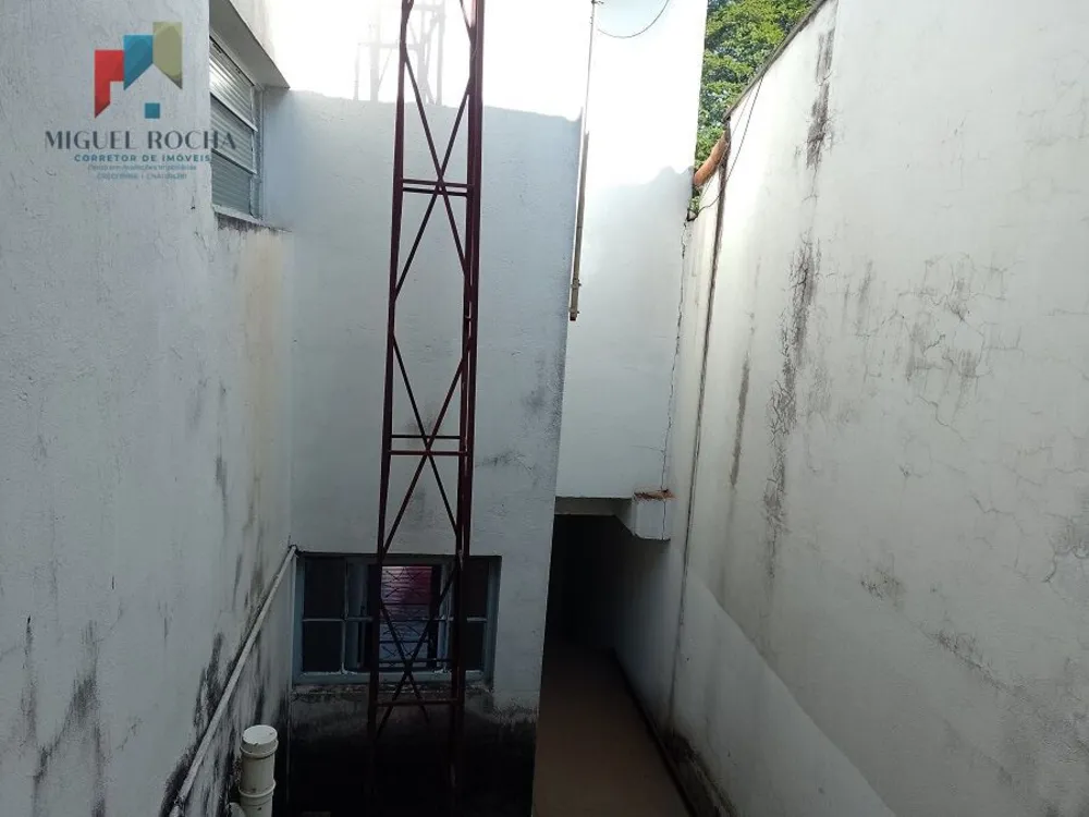 Casa, 3 quartos, 250 m² - Foto 15