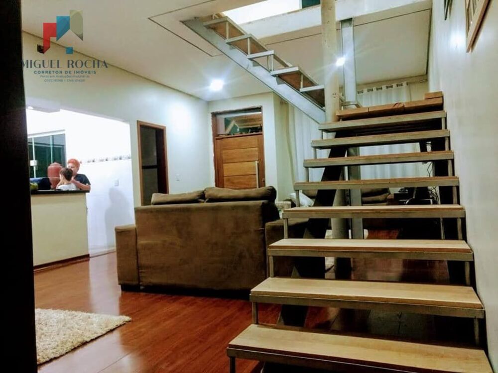 Casa, 4 quartos, 248 m² - Foto 4