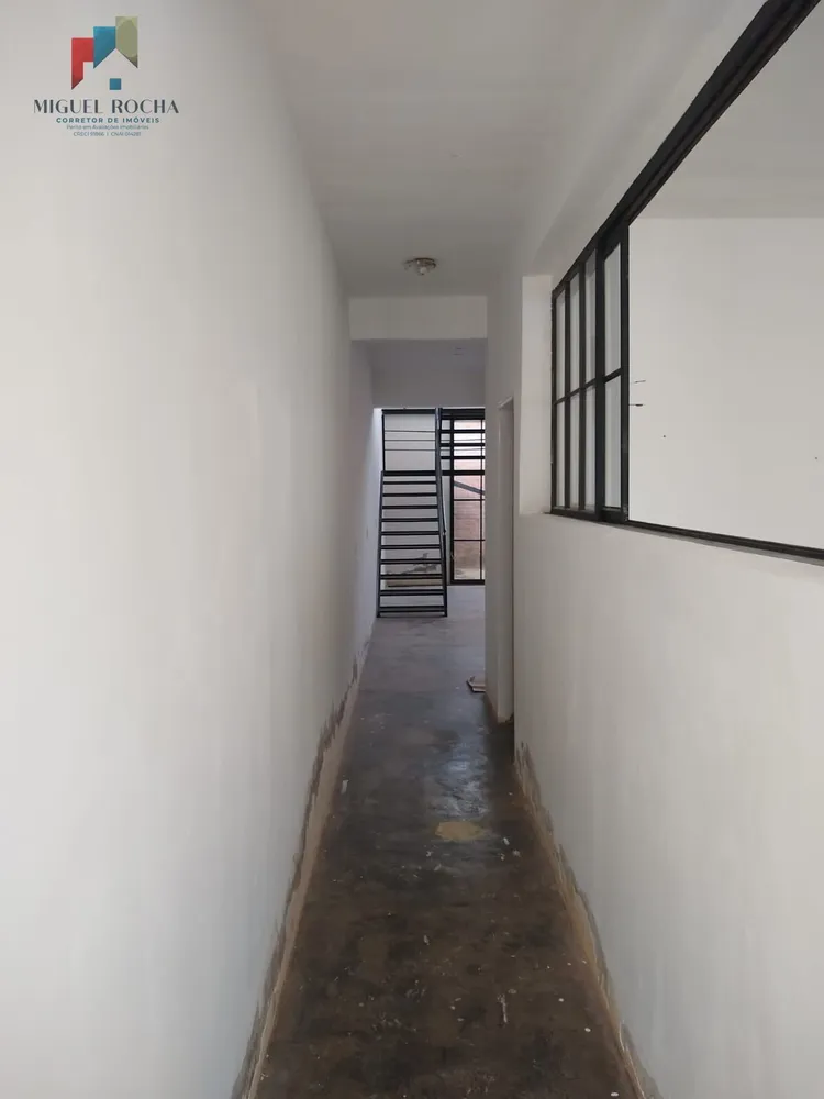 Sobrado, 3 quartos, 268 m² - Foto 2