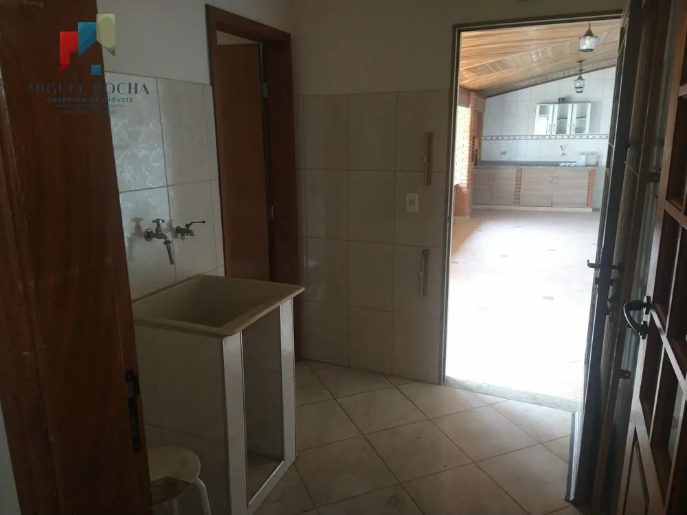 Casa, 3 quartos, 278 m² - Foto 3