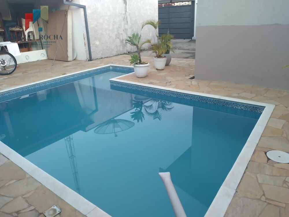 Casa, 3 quartos, 238 m² - Foto 3