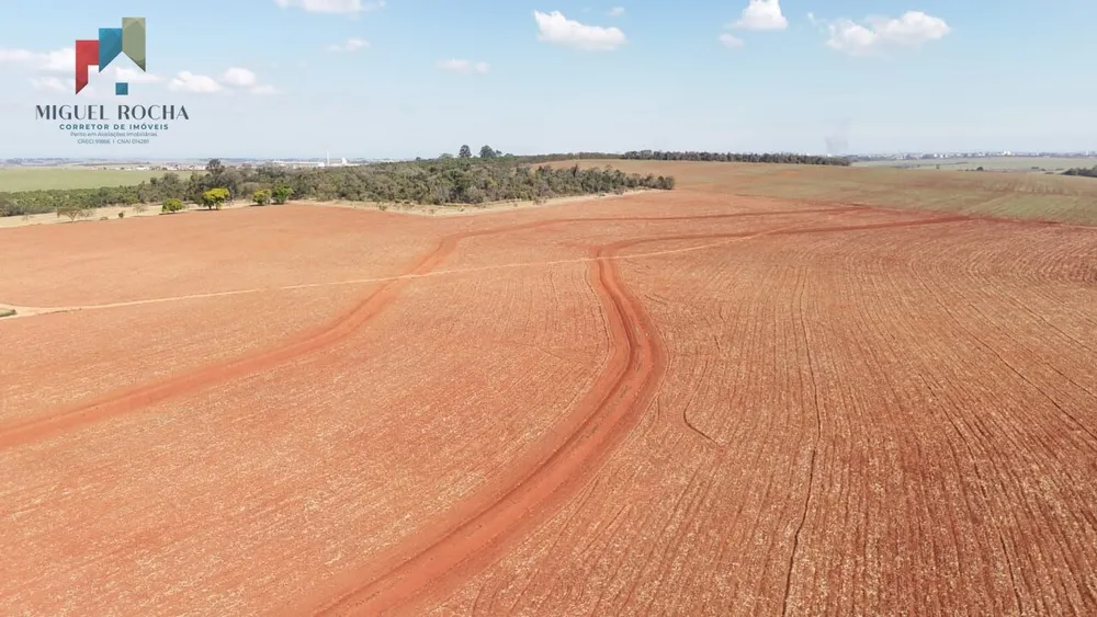 Chácara, 3 quartos, 102 hectares - Foto 1