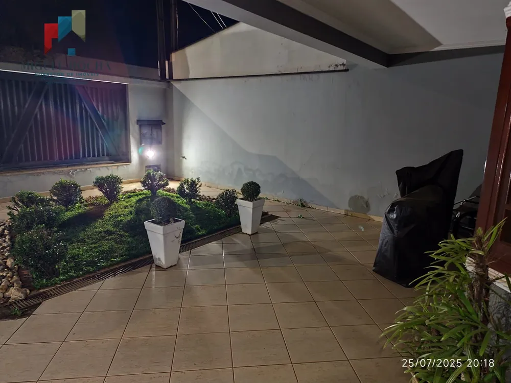 Casa, 2 quartos, 204 m² - Foto 1