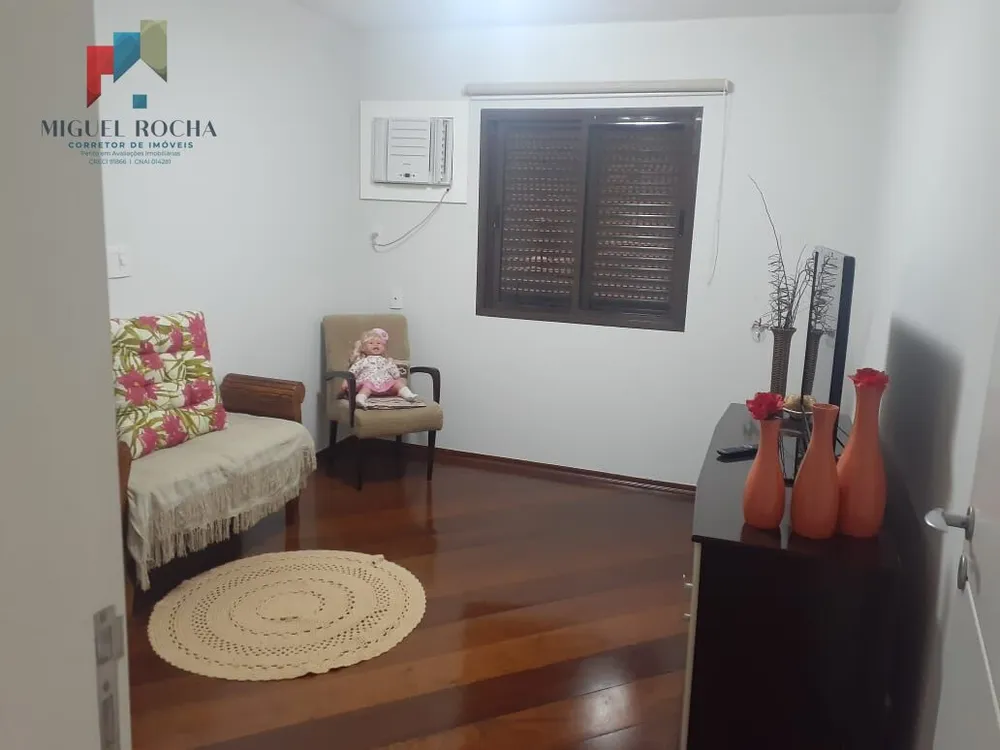 Apartamento, 3 quartos, 150 m² - Foto 1