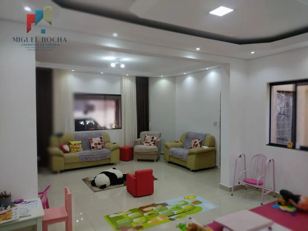 Sobrado, 4 quartos, 290 m² - Foto 3