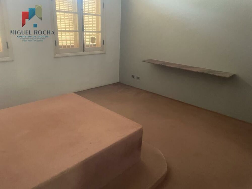 Sobrado à venda com 7 quartos, 707m² - Foto 4