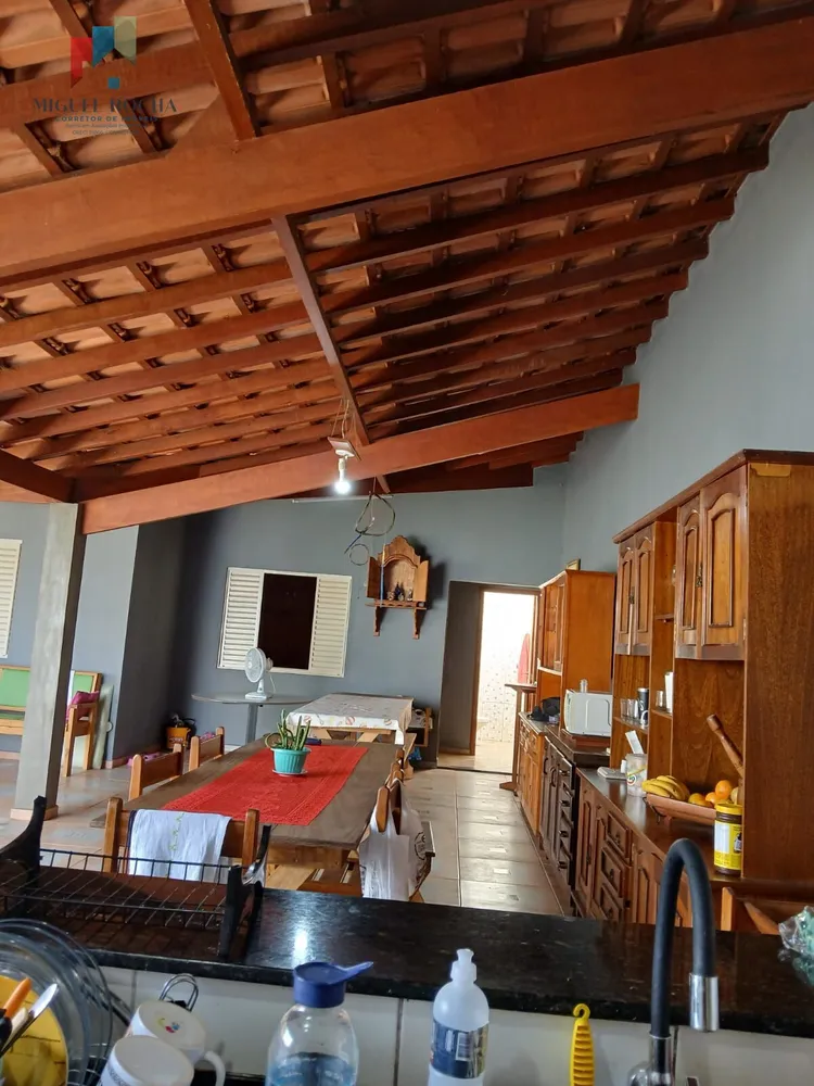 Casa, 4 quartos, 200 m² - Foto 6