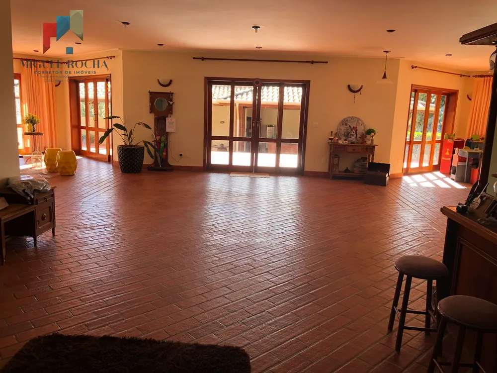 Casa, 5 quartos, 759 m² - Foto 1